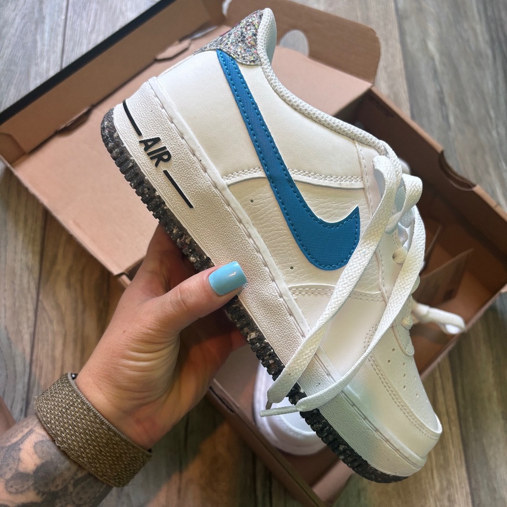 Nike Air Force 1 LV8 GS